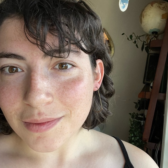 Minimalist Gold Brass Modern Flat Hoop Earrings - Picture 3 of 8